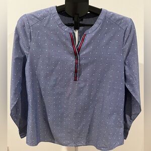 Izod women’s  Blue Polka Dot Americana Shirt size M